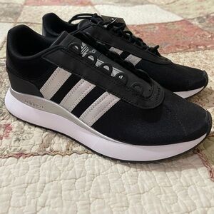 Adidas Classic Black and White Trainers